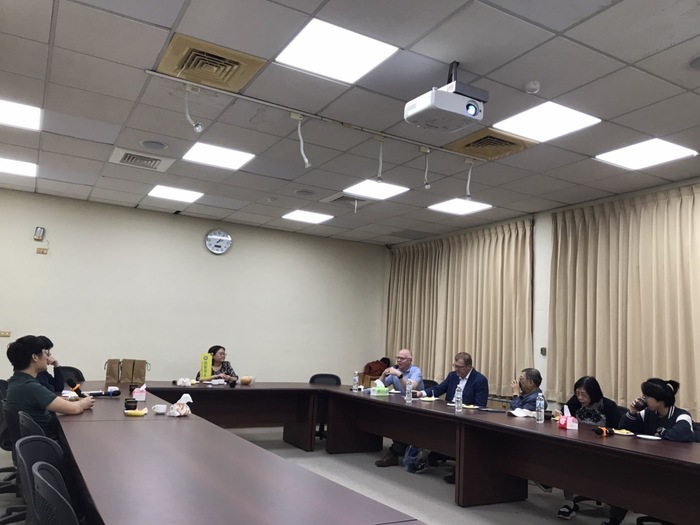 2025.11.4美國猶他州立大學奎尼農業與自然資源學院院長率隊來訪圖片